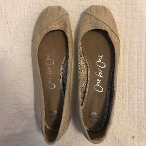 Toms Burlap Ballet Flats